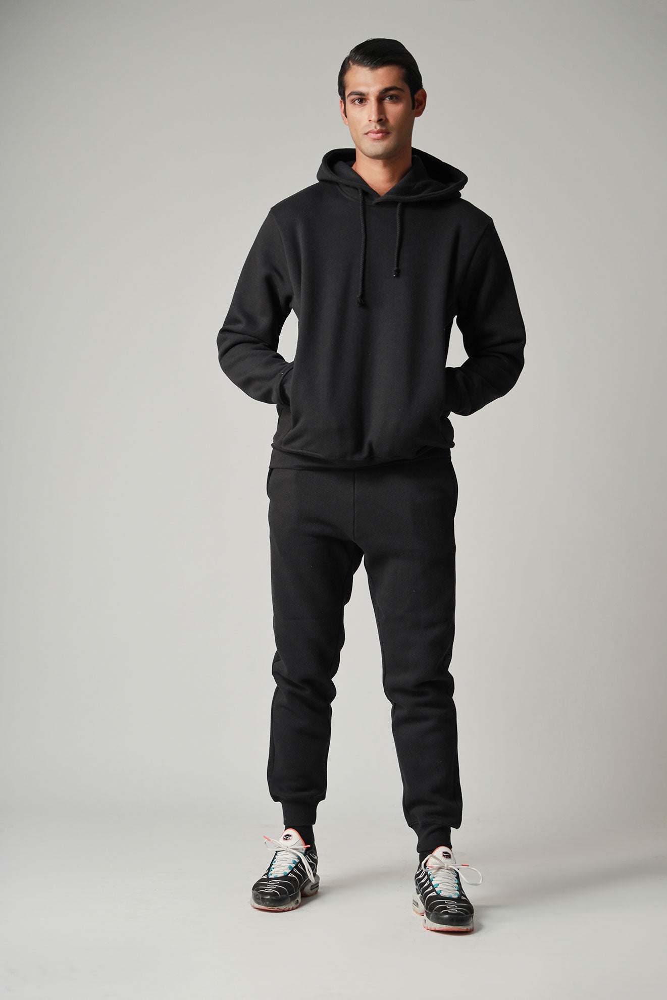 Black Oversized Hoodie (Men)